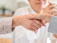 売却時の諸費用等、面倒な手続きも当社が一括解決!