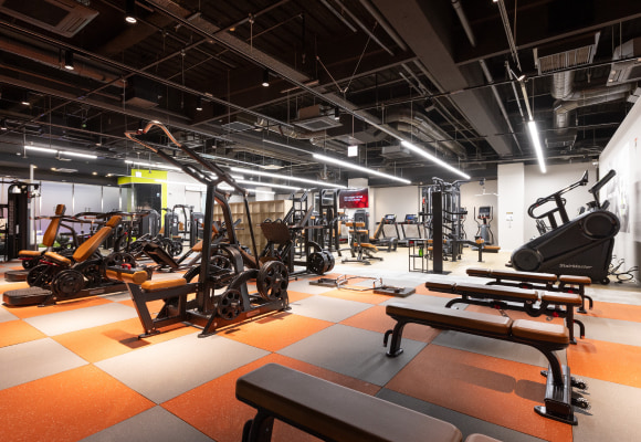 アミューズメントフィットネスクラブの運営